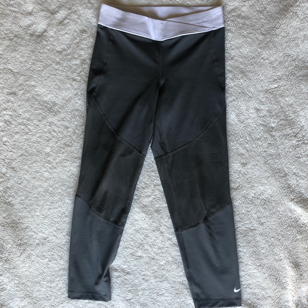 Nike Pro Cropped Leggings